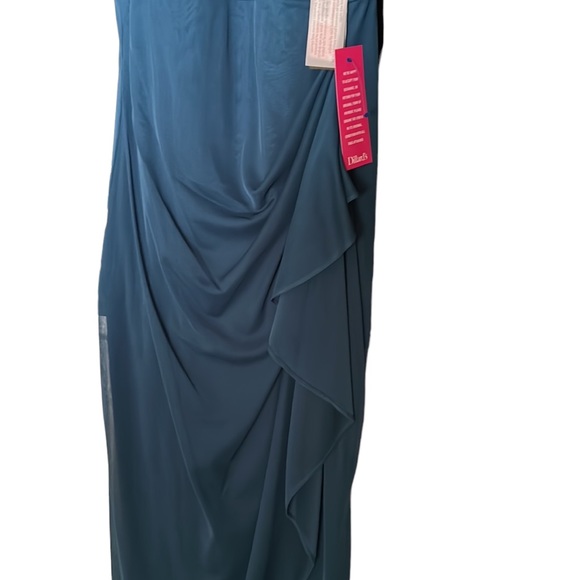 Alex Evening-Evening Gown - Picture 6 of 11